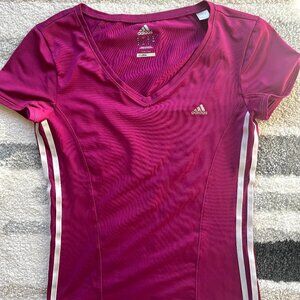 Adidas fuschia pink women activewear jersey t-shirt great condition size S